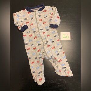 ⭐️2/$8.00⭐️—George 0-3m Footed Sleeper with Red and Blue Tractor Print
